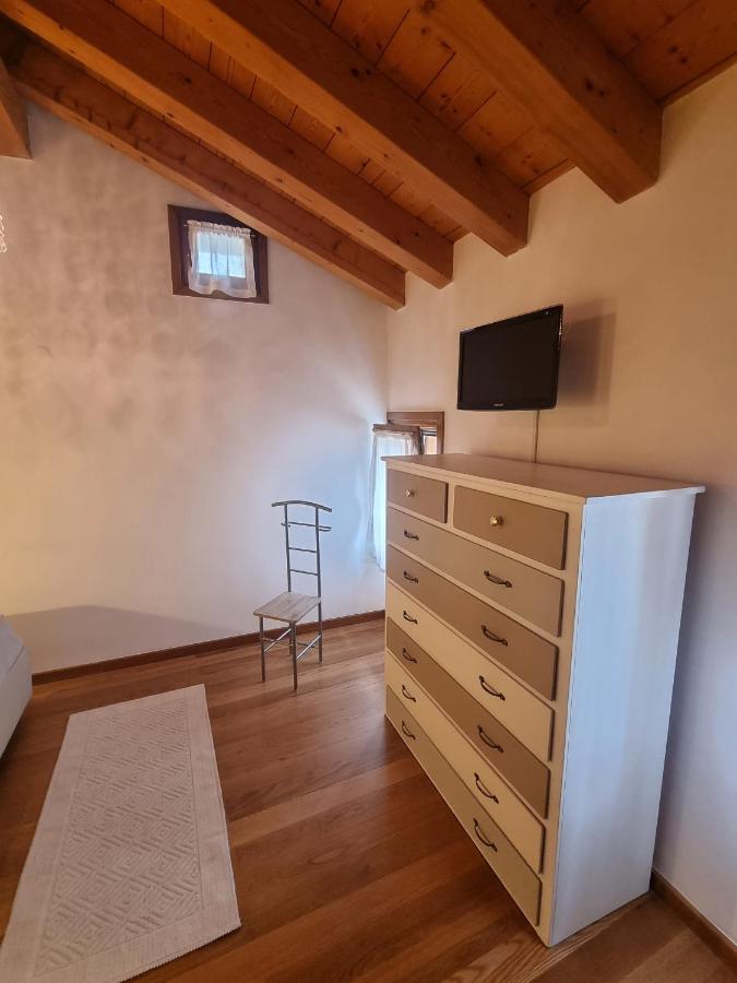 Giulietta E Romeo Villa Pove del Grappa Екстериор снимка